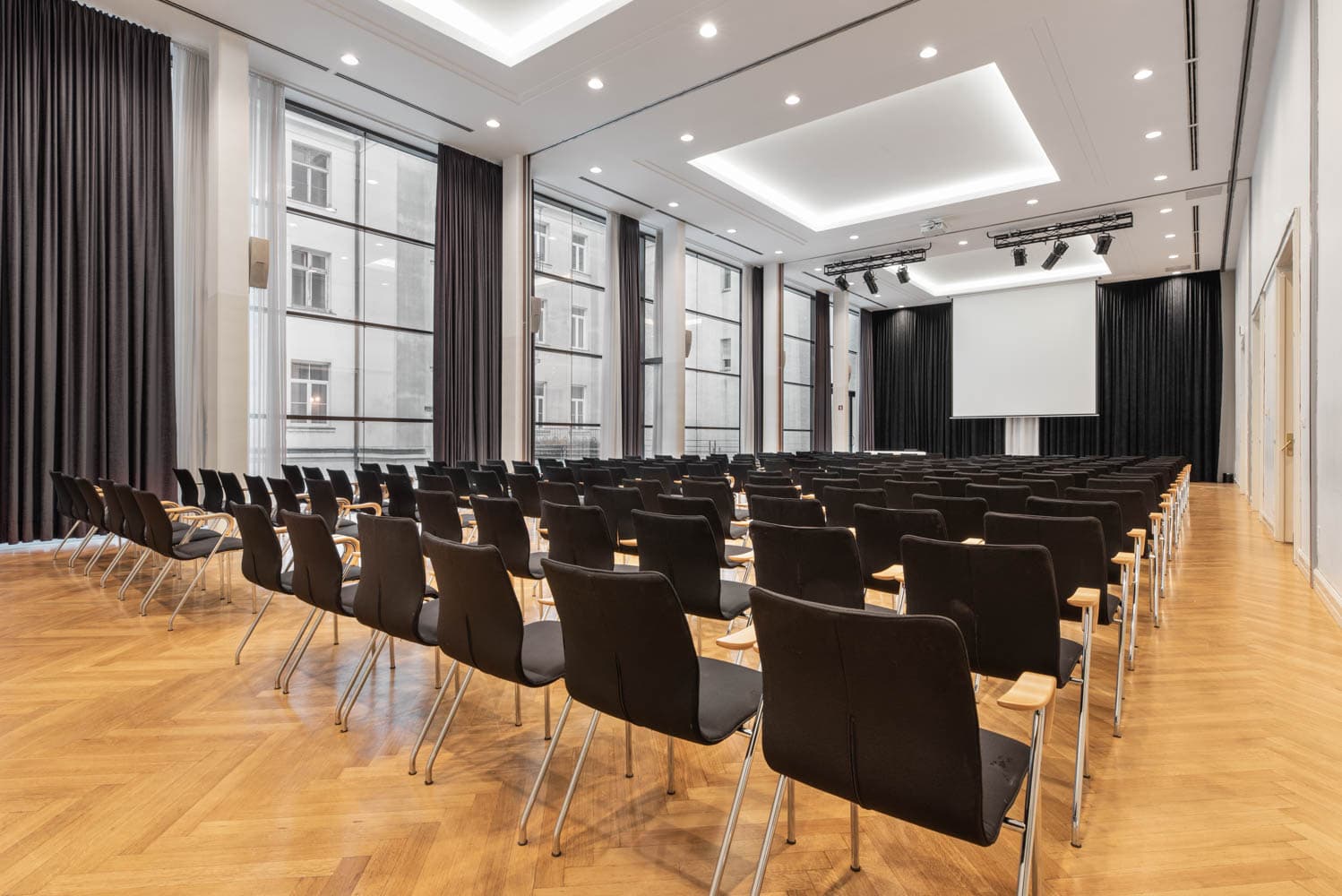 Grand Hotel Union gallery 1